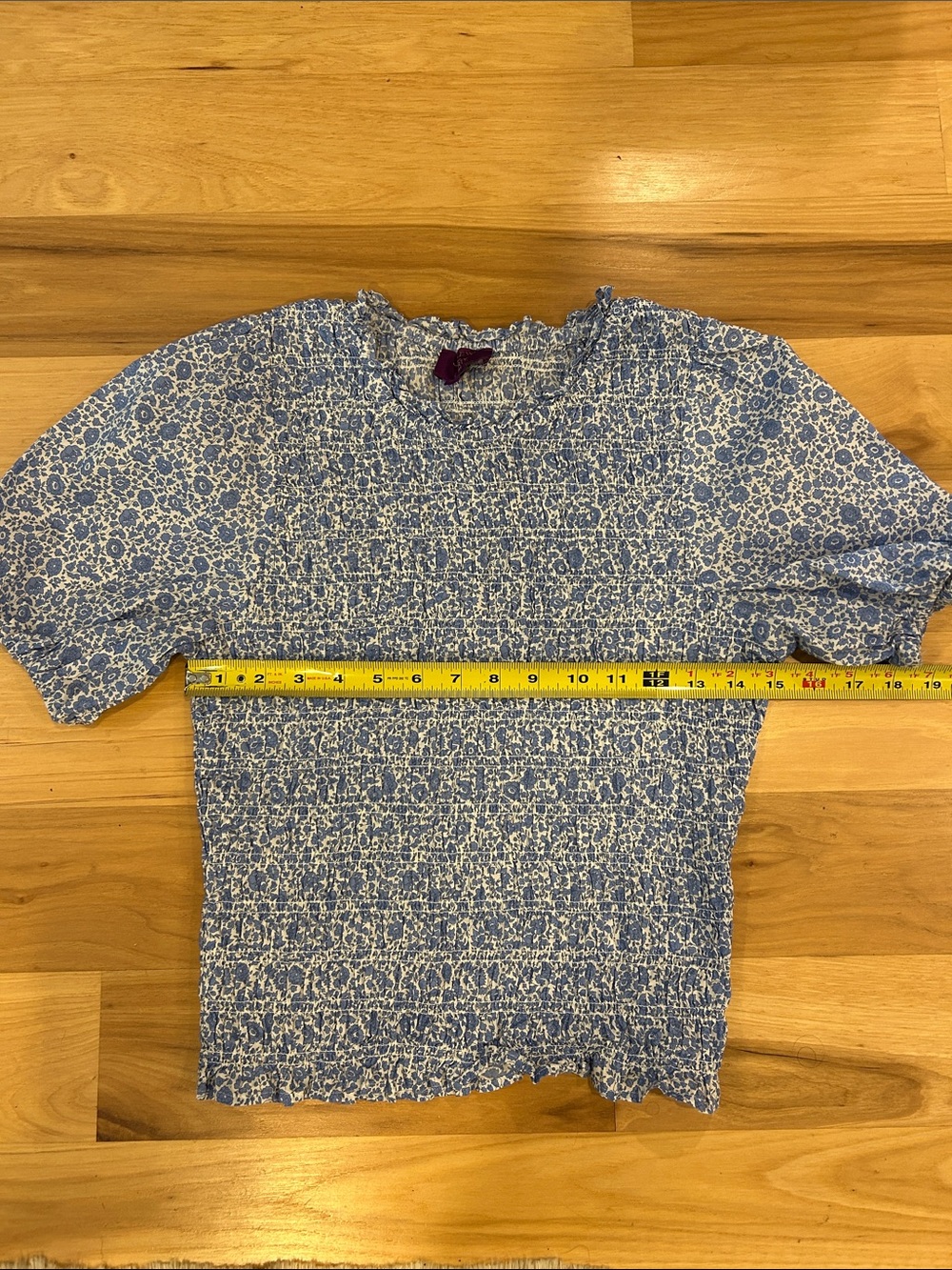 J. Crew Puff-sleeve smocked top in Liberty® D'Anjo Coast fabric Small - Picture 11 of 12